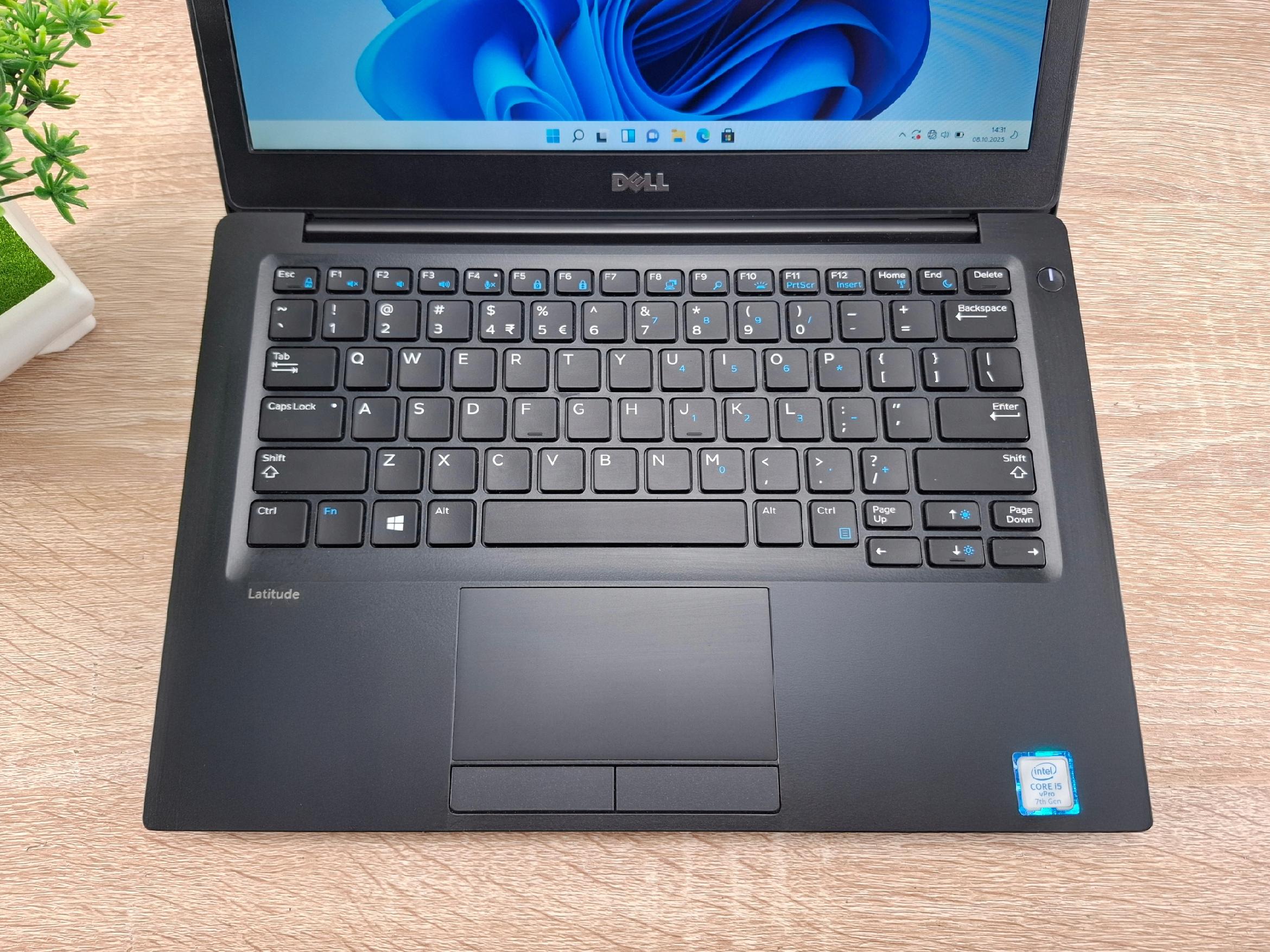 Piccolo ultrabook Dell Latitude 7280 i5-7300U 16 GB 512 GB SSD WIN11 - immagine 6