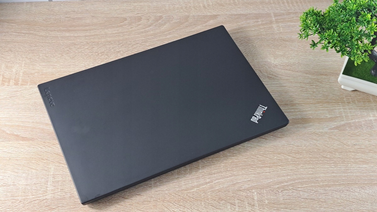 Lenovo ThinkPad T480 I5 4x3,60 GHz 8 GB 512 GB SSD NVMe FullHD WIN10 - immagine 4