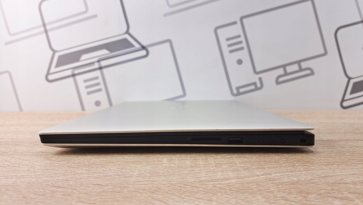 Dell Precision 5530 i7-8850H 64 GB 1 TB SSD NVMe FHD NVIDIA WIN11 - immagine 6