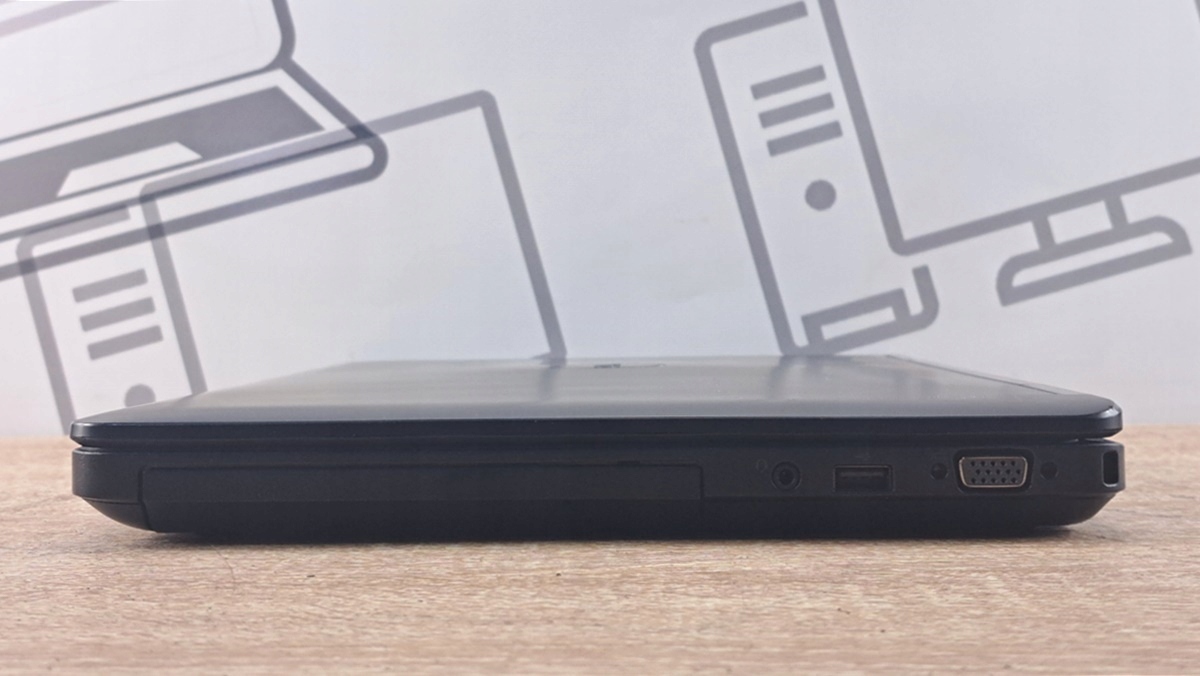 Dell Latitude E5540 i5-4300 8 GB 128 GB SSD 15,6 WIN10 - immagine 6