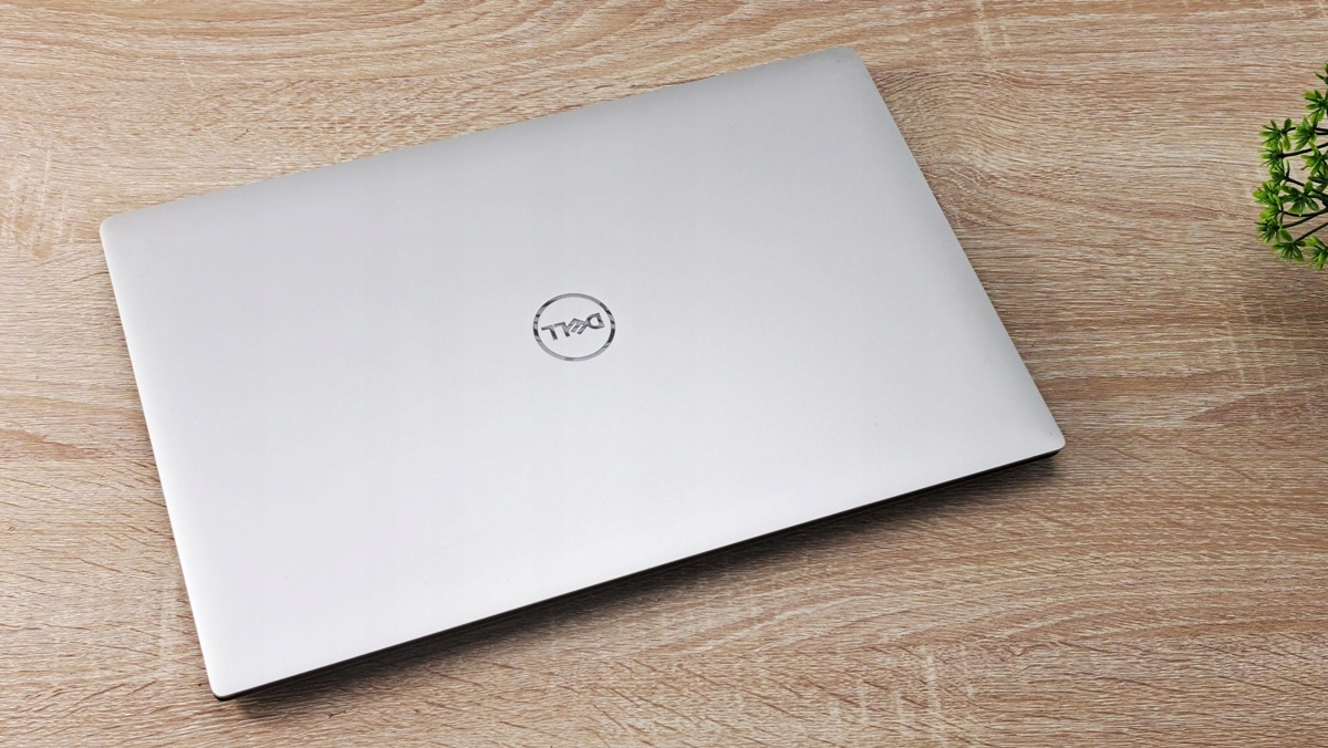 Dell Precision 5530 i7-8850H 64 GB 512 GB SSD NVMe FHD NVIDIA WIN11 - immagine 4