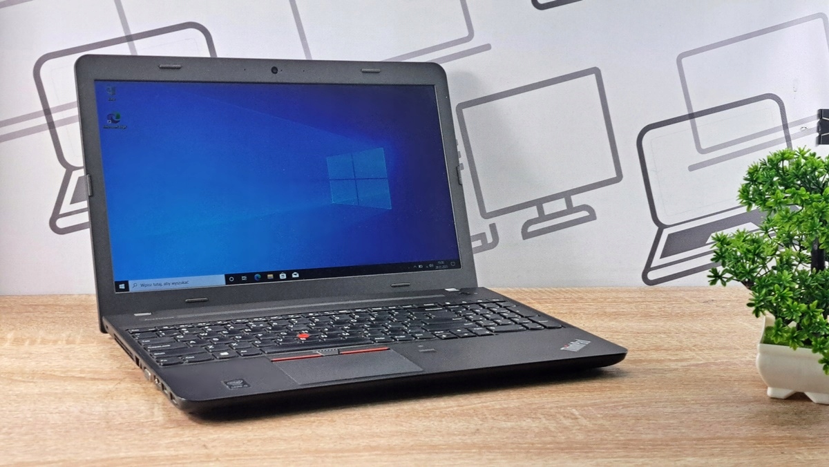 Lenovo ThinkPad Edge E550 i5-5200 i5 8 GB 256 GB SSD 15,6" WIN10 - immagine 3