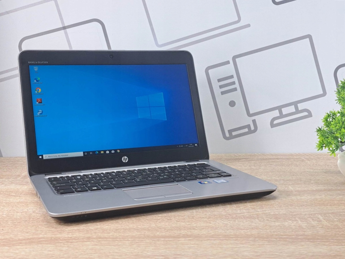 HP EliteBook 820 G3 i5-6 gen. 16 GB 500 GB HD WIN10 - immagine 3