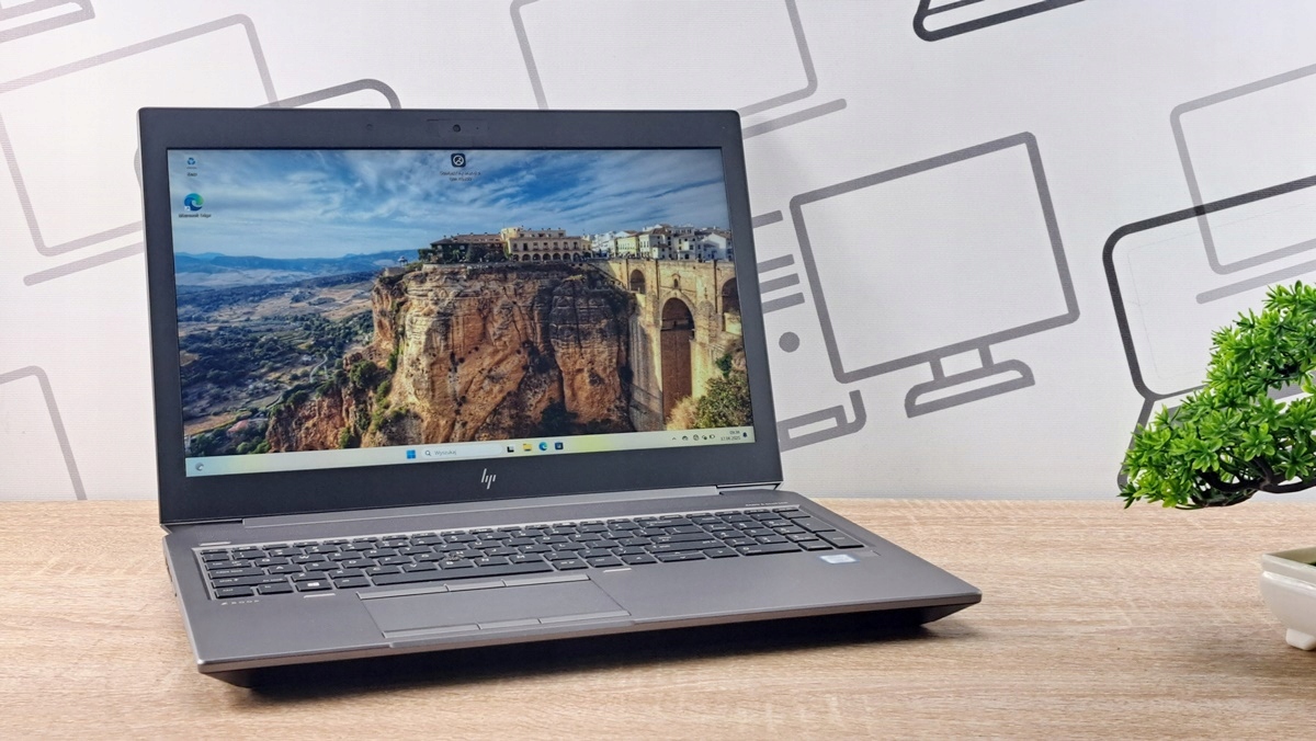 Laptop grafico HP Zbook 15 G6 I7-9750H 32 GB 512 GB SSD FHD QUADRO WIN11 - immagine 3