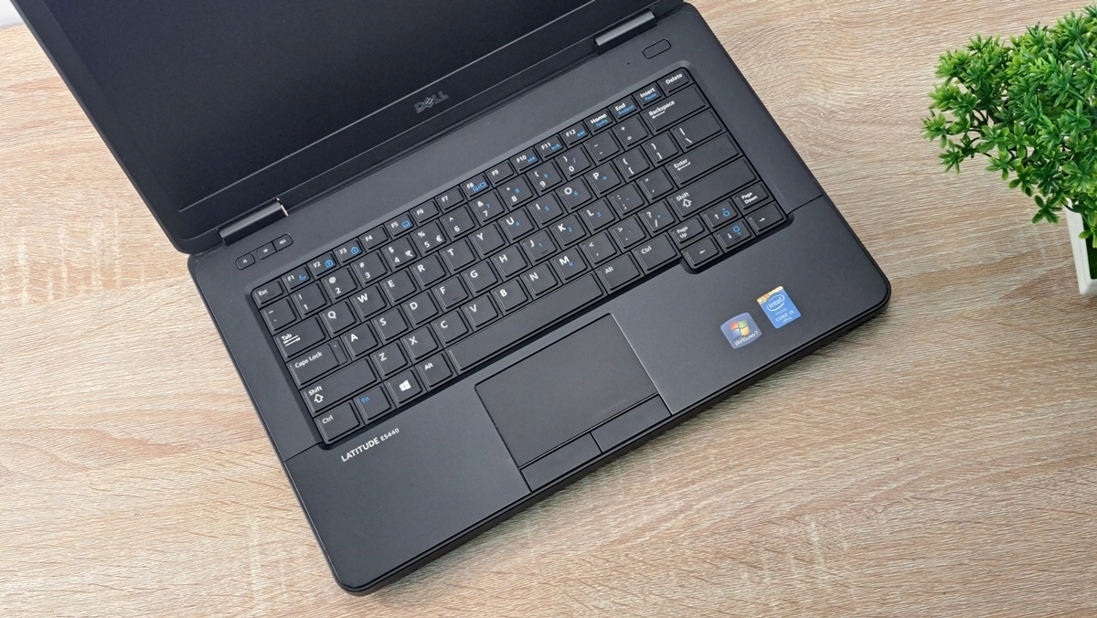 Dell Latitude E5440 i5-4300 8 GB 1 TB SSD WIN10 - immagine 7
