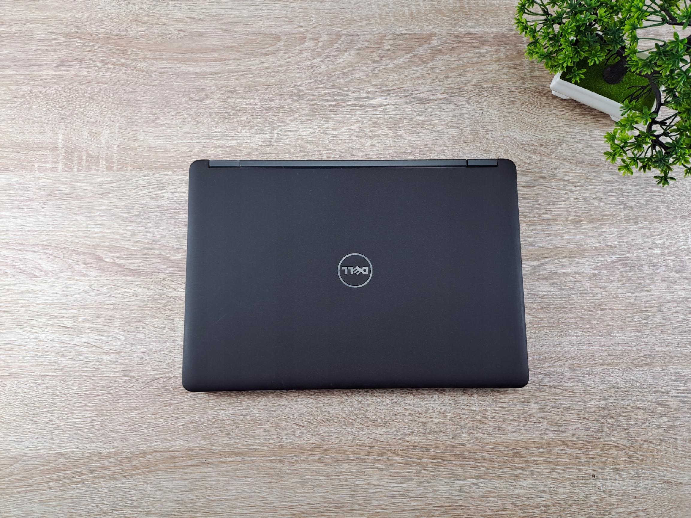 Dell Latitude E5450 i5-5300U 16 GB 1 TB 14" WIN10 - immagine 8