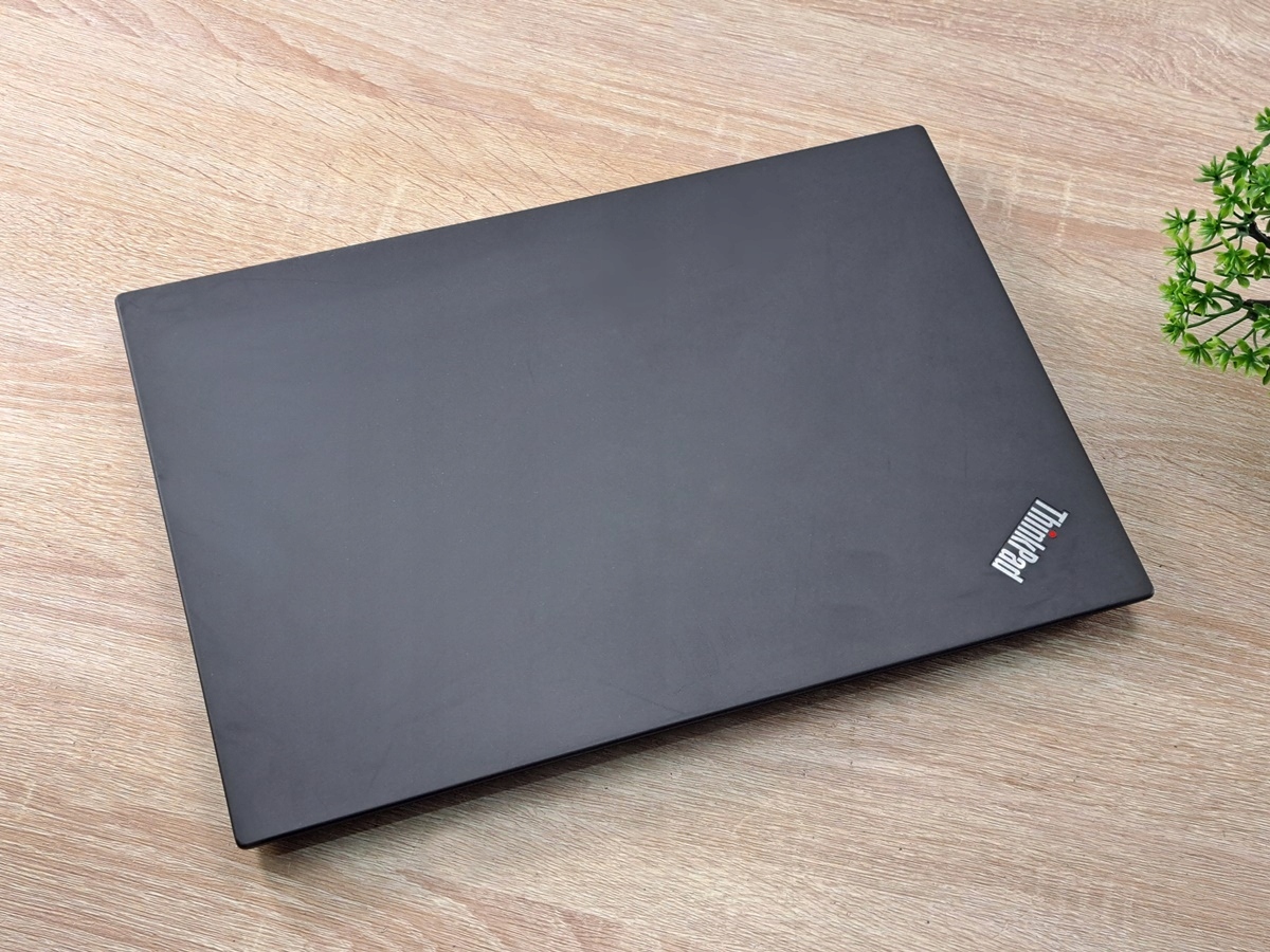 Lenovo ThinkPad T590 i5-8350U 40 GB 512 GB SSD NVME FHD WIN10 - immagine 4