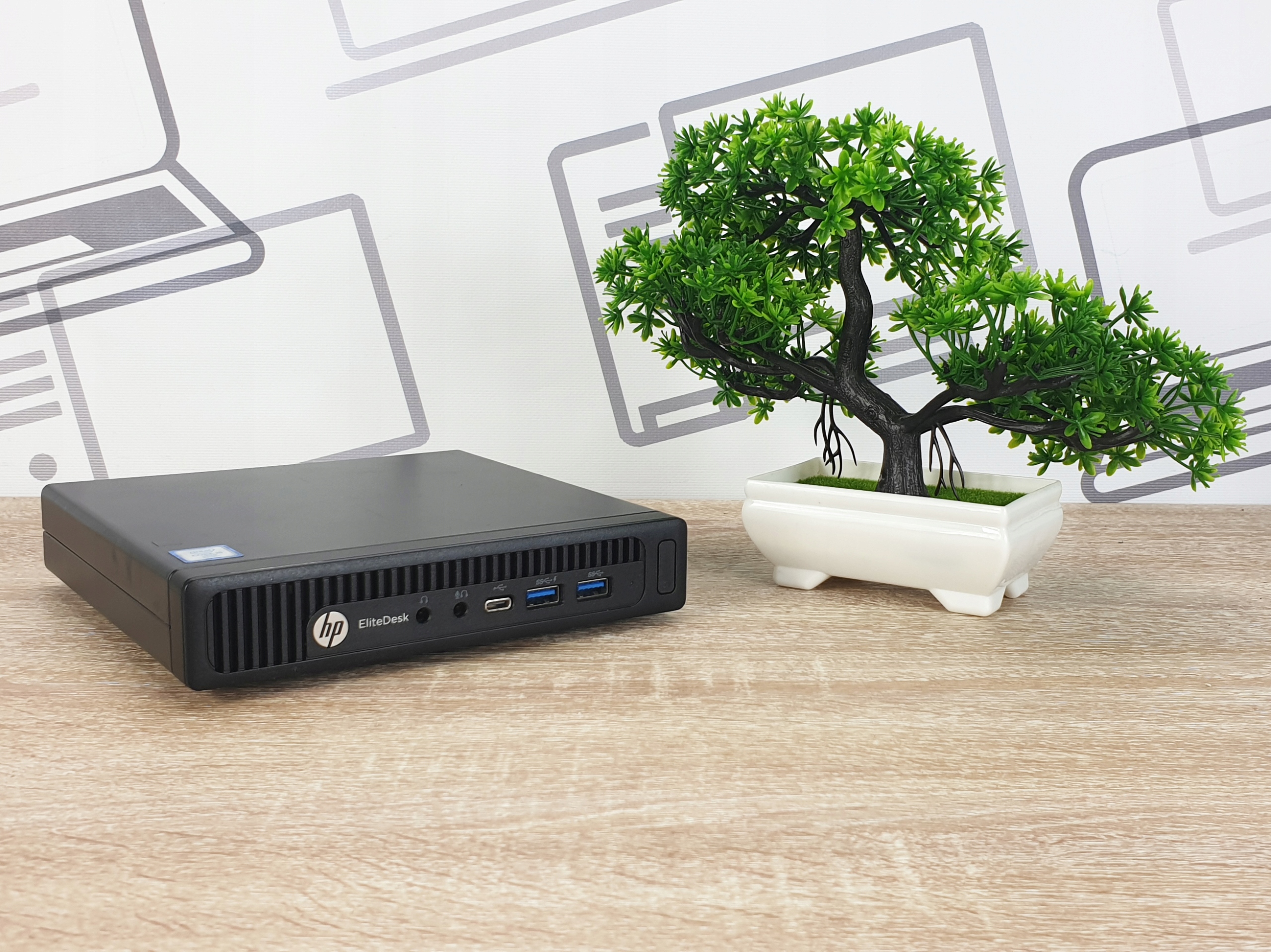 HP Elitedesk 800 G2 Tiny i5-6500T 16 GB 2 TB SSD WIN10 - immagine 4