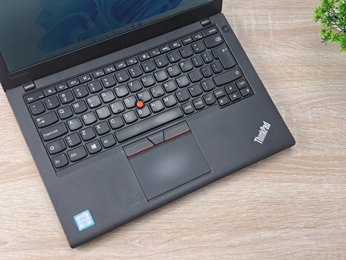 Lenovo ThinkPad X260 i5-6300 8 GB 500 GB WIN10 - immagine 4